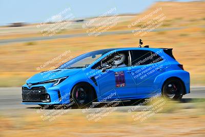 media/Oct-06-2024-Extreme Speed (Sun) [[566413cb2b]]/Blue/Session 1 (Turns 11 and 12)/
